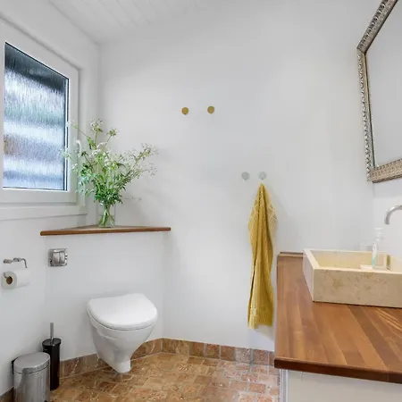 Klippehuset Holiday home