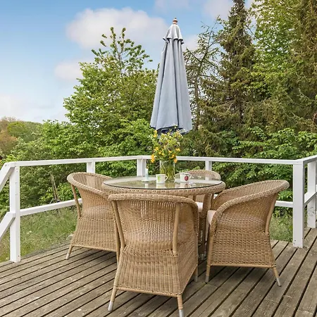 Klippehuset Holiday home