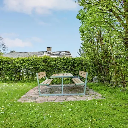 Klippehuset Holiday home